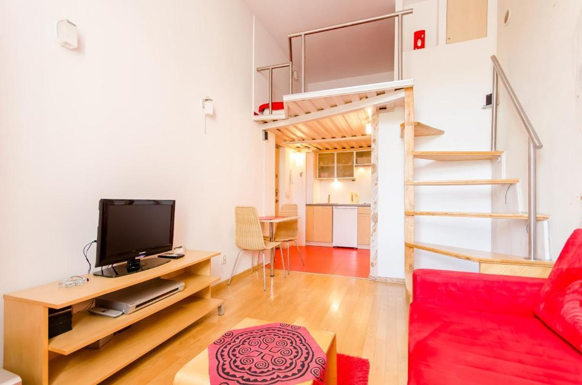Central Krak Apartments - studios Librowszczyzna Krakkó Kültér fotó