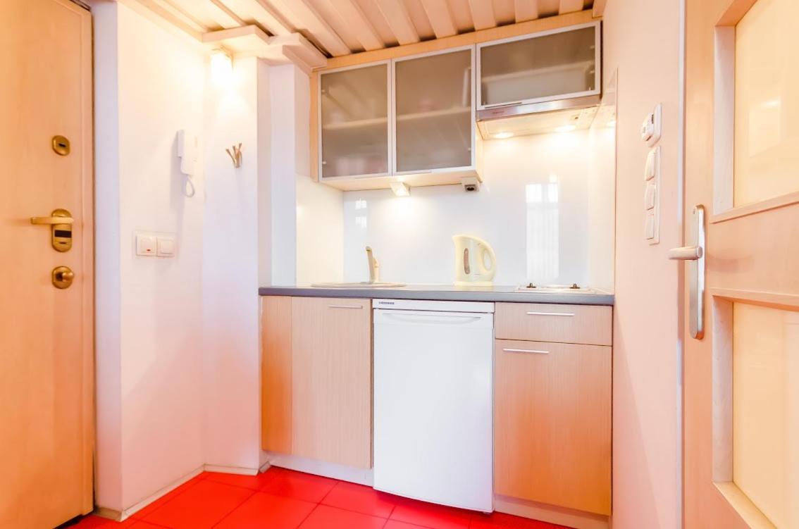 Central Krak Apartments - studios Librowszczyzna Krakkó Kültér fotó