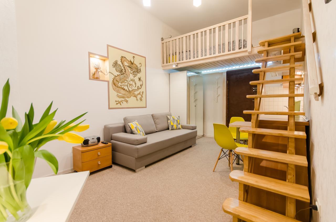 Central Krak Apartments - studios Librowszczyzna Krakkó Kültér fotó