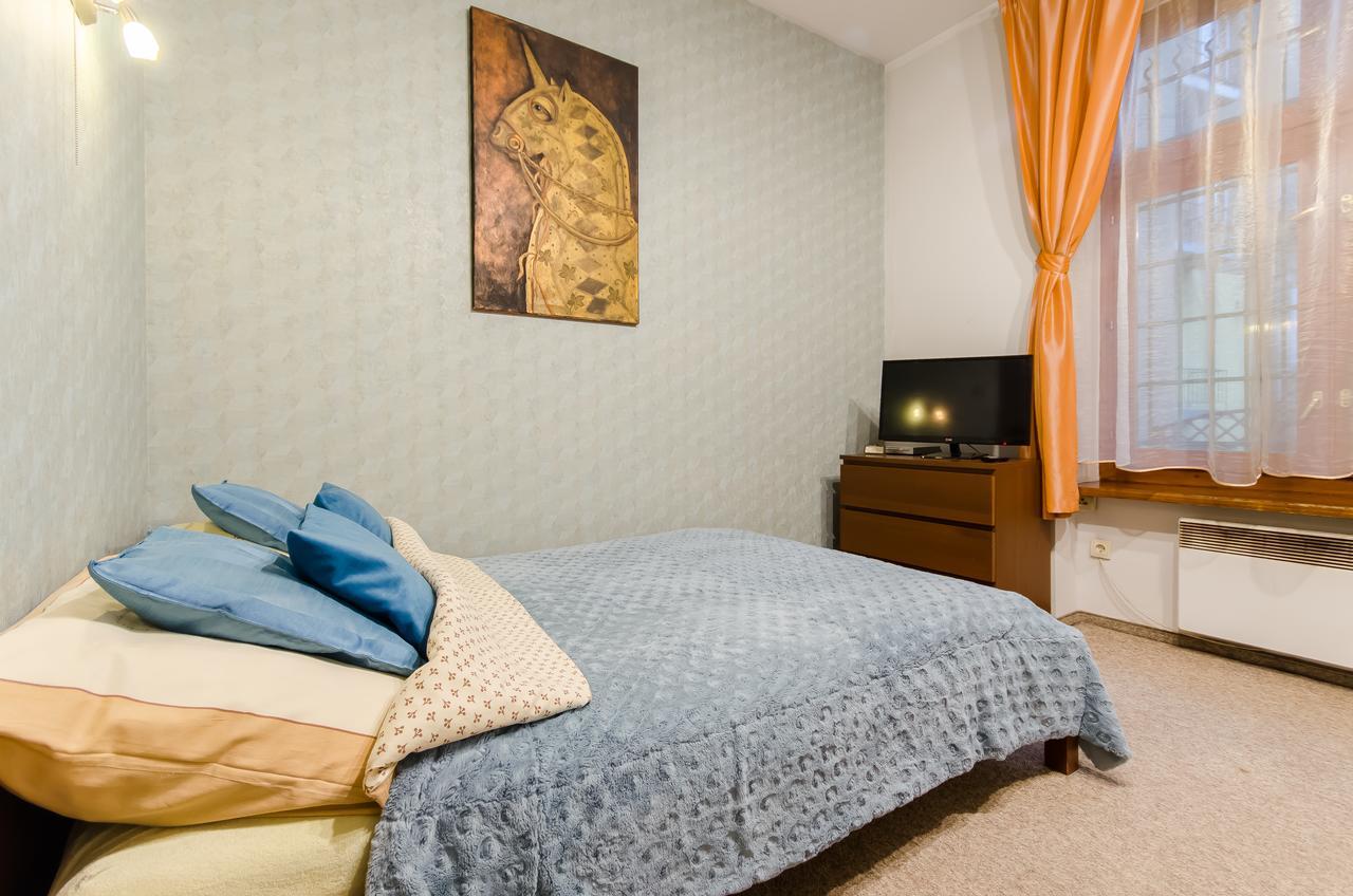 Central Krak Apartments - studios Librowszczyzna Krakkó Kültér fotó