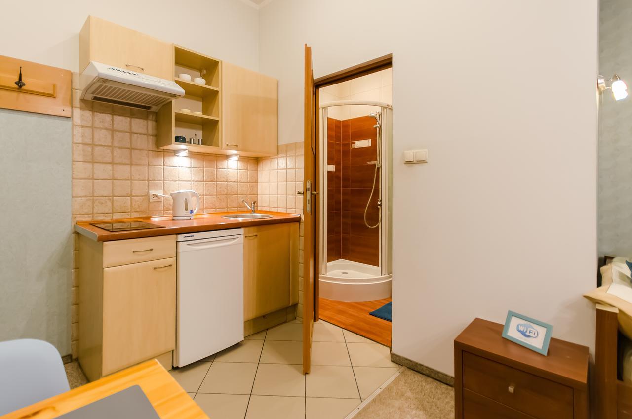 Central Krak Apartments - studios Librowszczyzna Krakkó Kültér fotó
